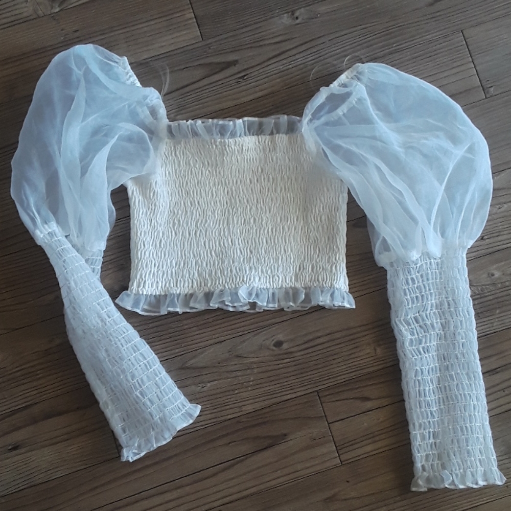 FASHION NOVA cropped puff sleeve - Picture 1 of 6